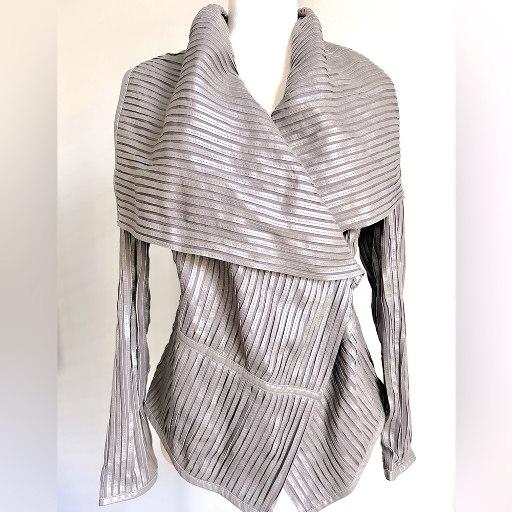 555 Los Angeles Gray Leather Jacket Size XS